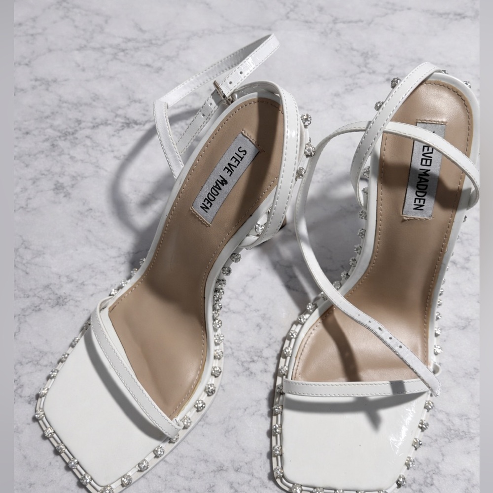 Steve Madden Zelle White Rhinestone Heels Women’s Size 9